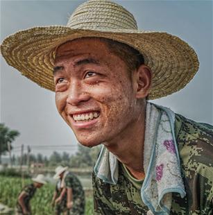 我从一滴汗水里看到了未来