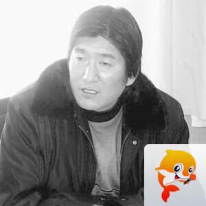 记者-无言