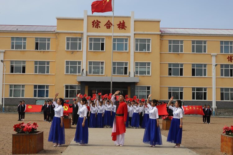 密山市太平乡中学图片