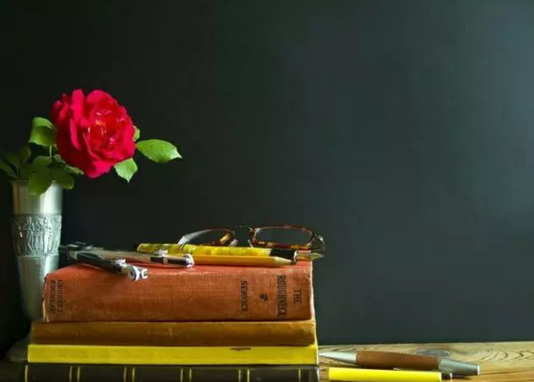 小浅🎤V娱热点