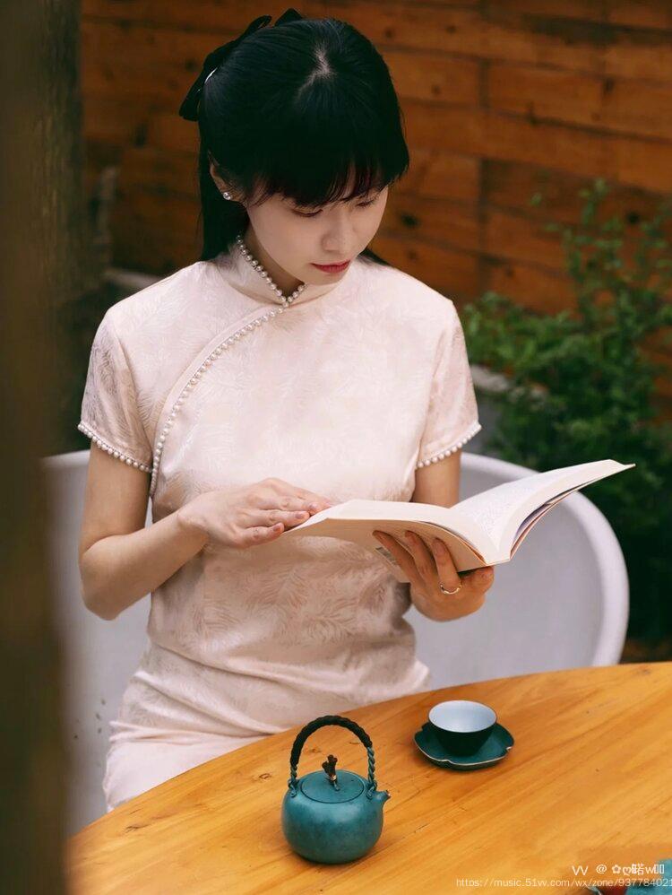 诵读/713054雪莲287822编配/米酒