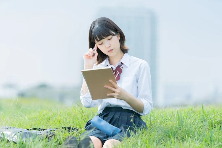 小浅🎤V娱热点