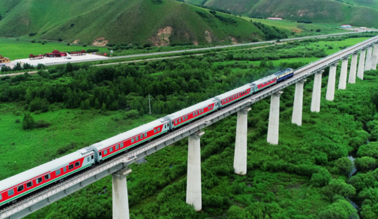 雪儿🎤V娱热点