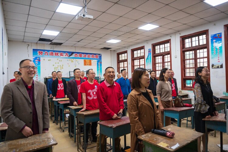 山97木子:南充61仪陇61复兴中学高九0级30年同学聚会(四) - vv