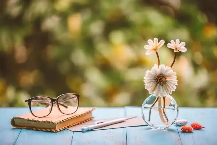 小浅🎤V娱热点