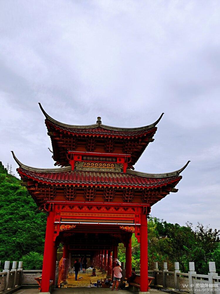 峨边背峰山首发