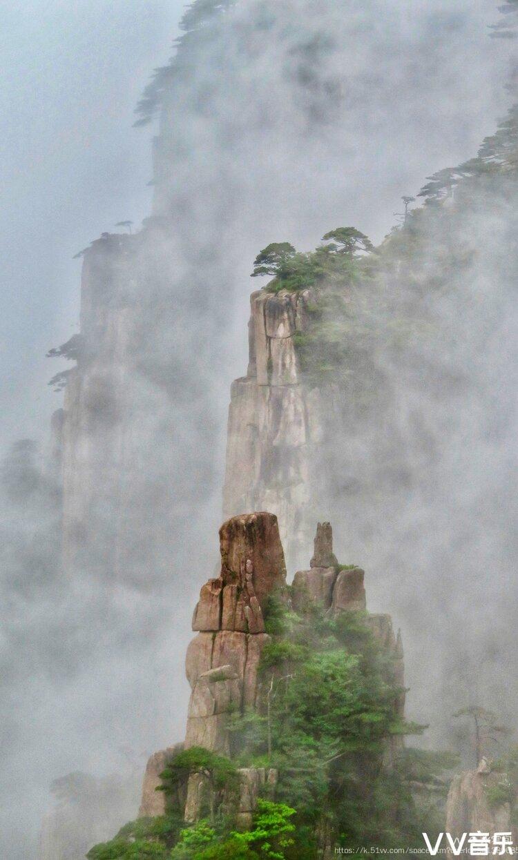 水雲间