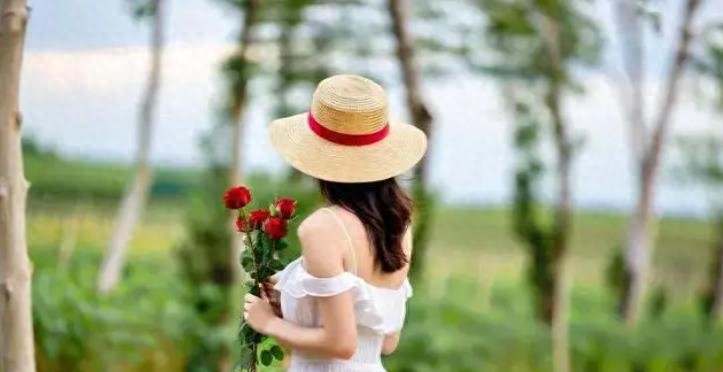 小浅🎤V娱热点