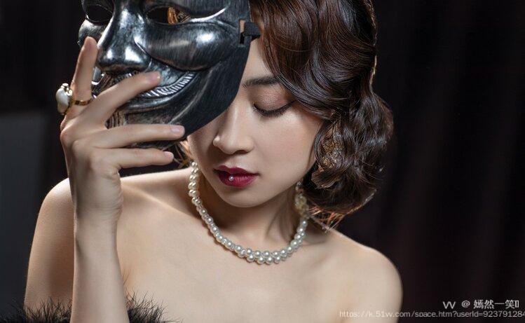 嫣然一笑🌹