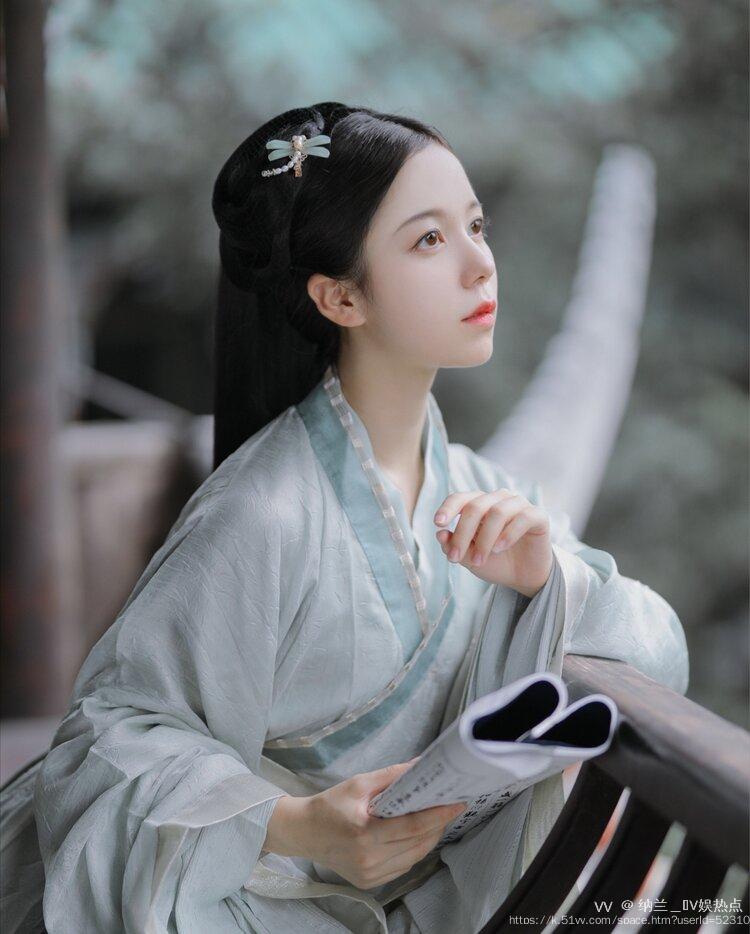 纳兰＿🎤V娱热点