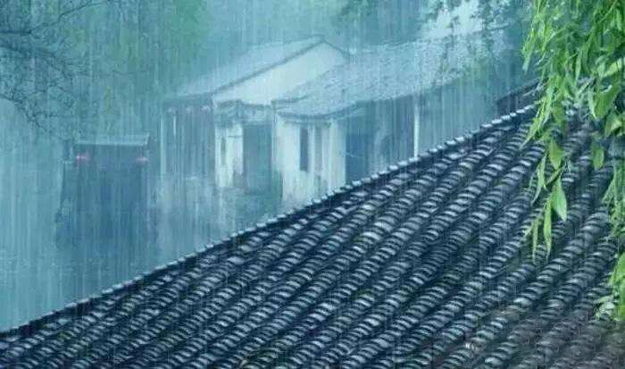 雨季图片伤感江南图片