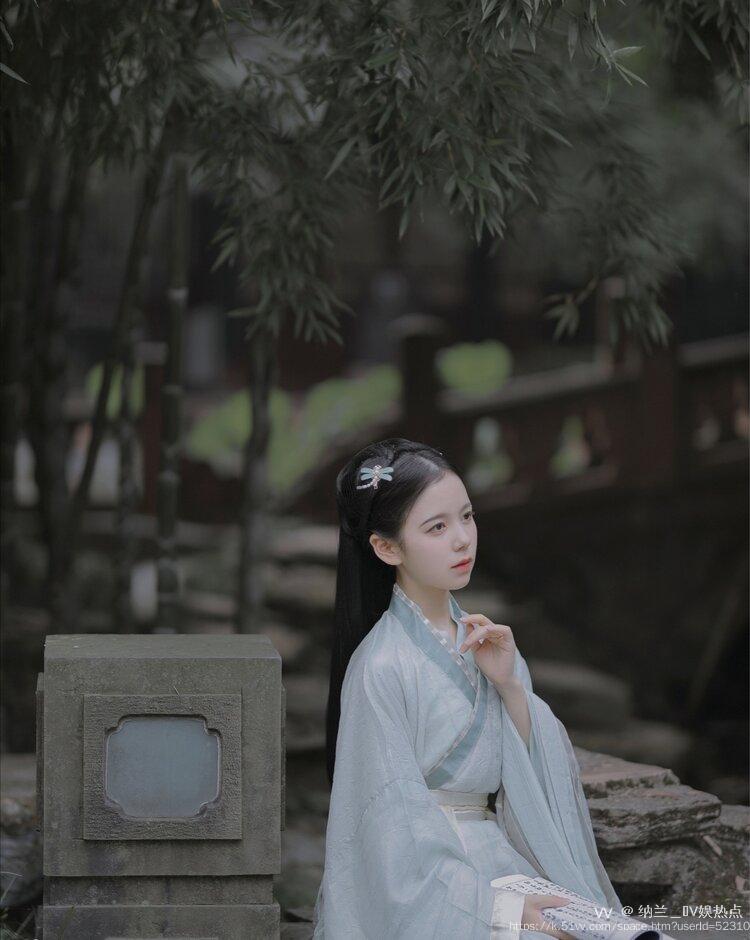 纳兰＿🎤V娱热点