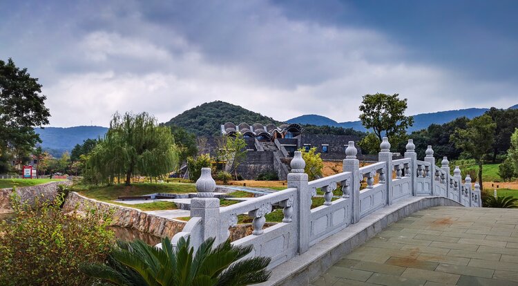 宝华山千华古村