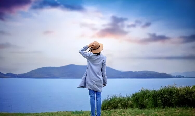 小浅🎤V娱热点