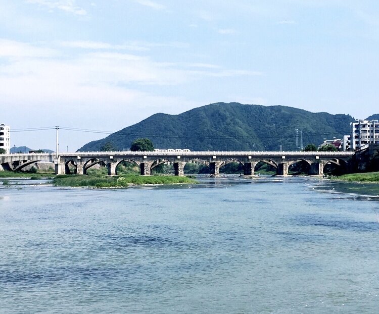 傲立沧桑五百年的河沥溪桥
