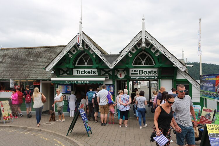 英格兰温德米尔田园牧歌般的温馨小镇二