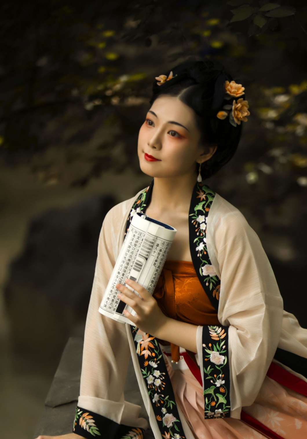 嫣然一笑🌹