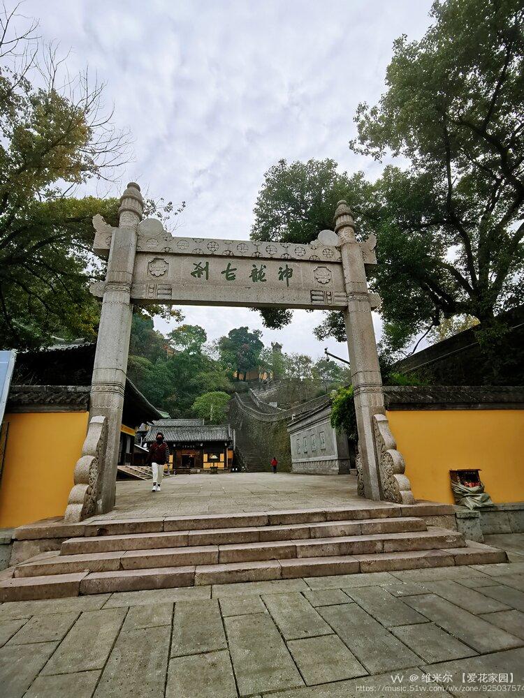 台州临海千年古刹龙兴寺首发