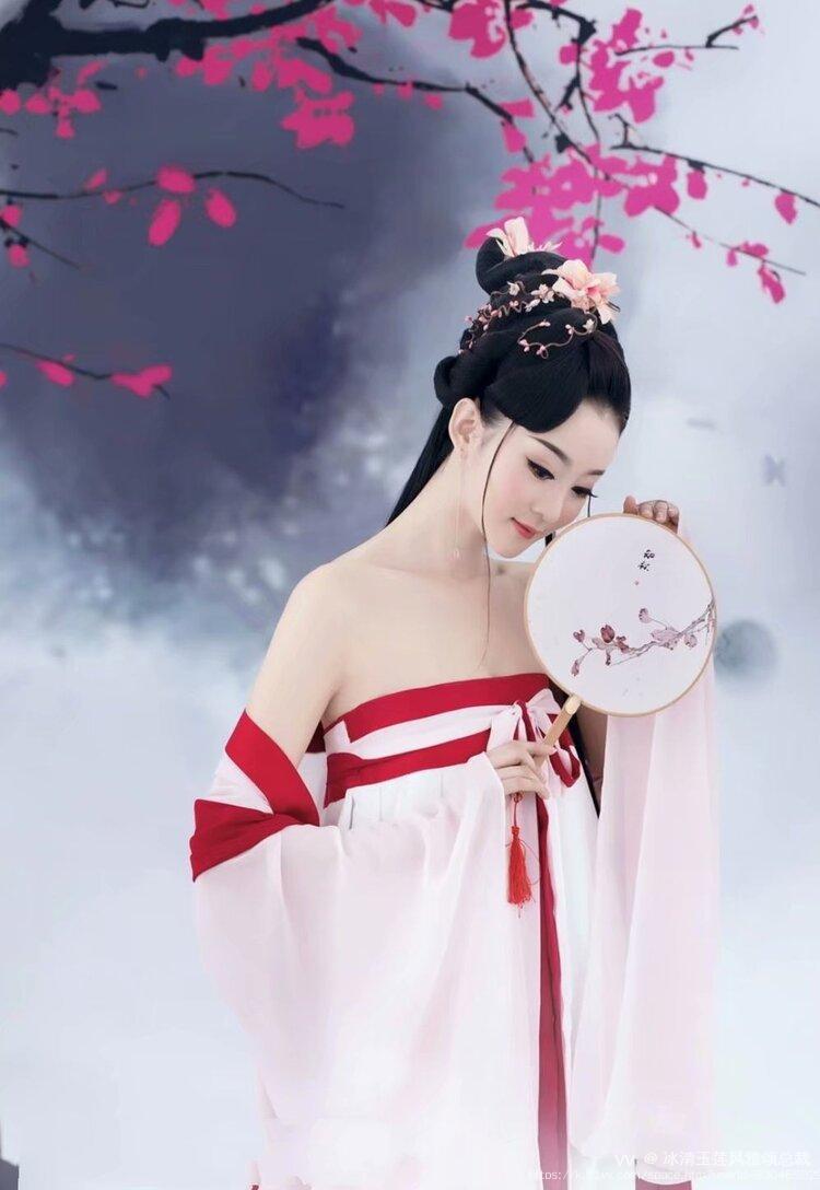 冰清玉莲风雅颂总裁