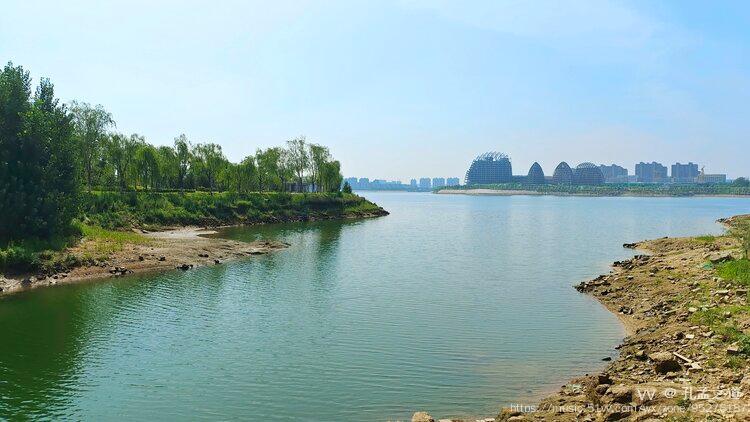 泰山西湖風景美如畫