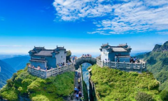 雪儿🎤V娱热点