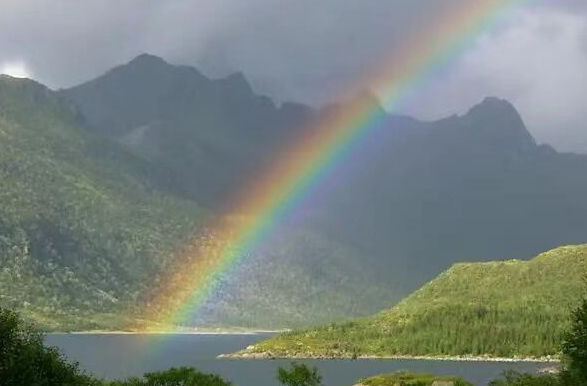 雪儿🎤V娱热点