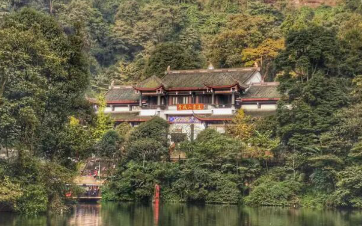 雪儿🎤V娱热点