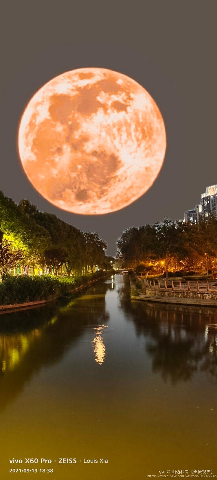leunghouwai中秋月图片