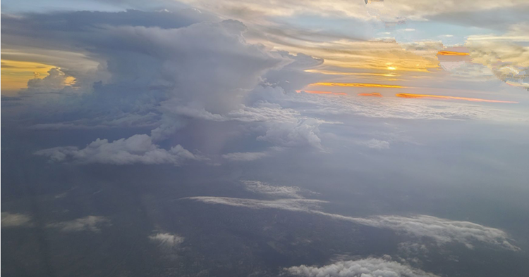 雪儿🎤V娱热点