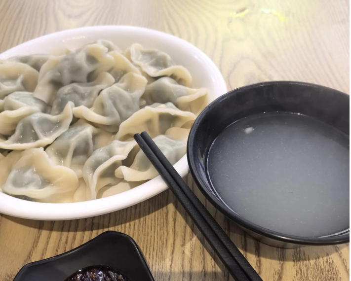 小浅🎤V娱热点