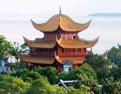 莺歌燕舞