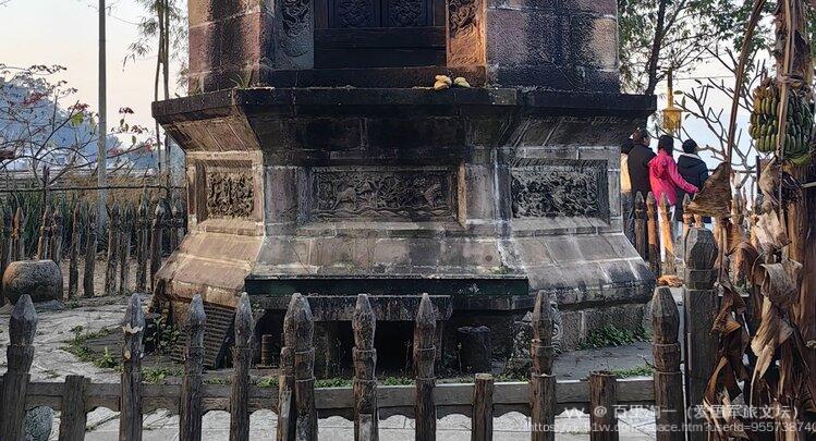 百里淘一（爱国军旅文坛）