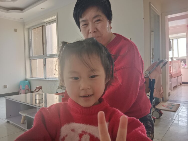 英儿