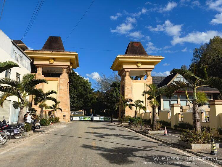 百里淘一（爱国军旅文坛）