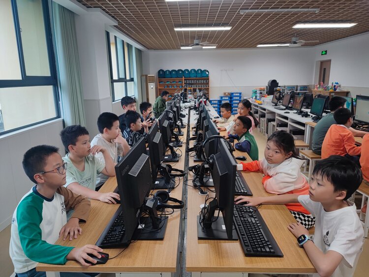 虎校人工智能教育