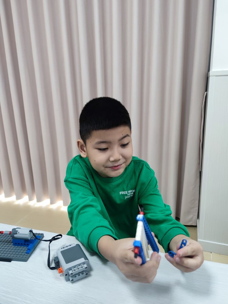 虎校人工智能教育