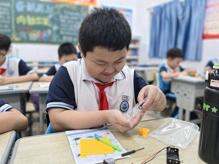 虎校人工智能教育