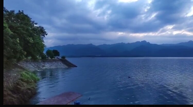 金子ノ温润璞玉