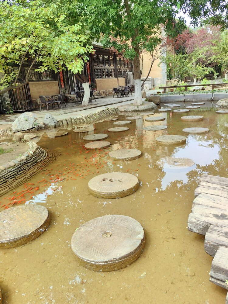 石岩磊（文声汇影）