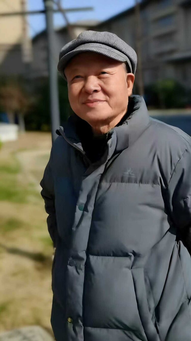 《华人文艺选刊》赵良田主编