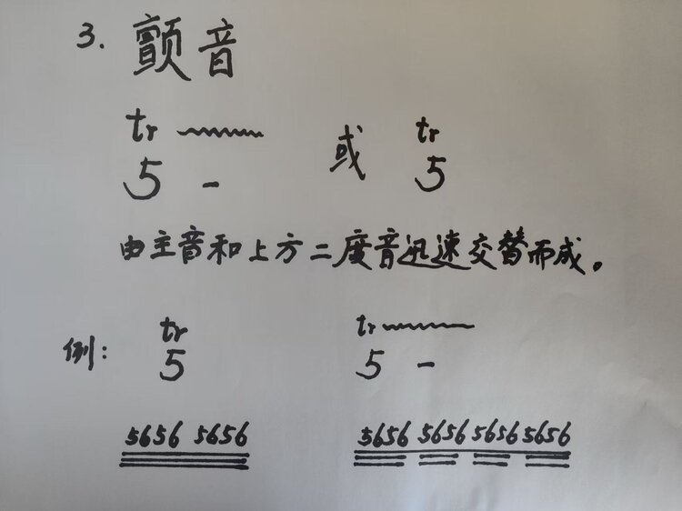 牛牛（铃兰花语）