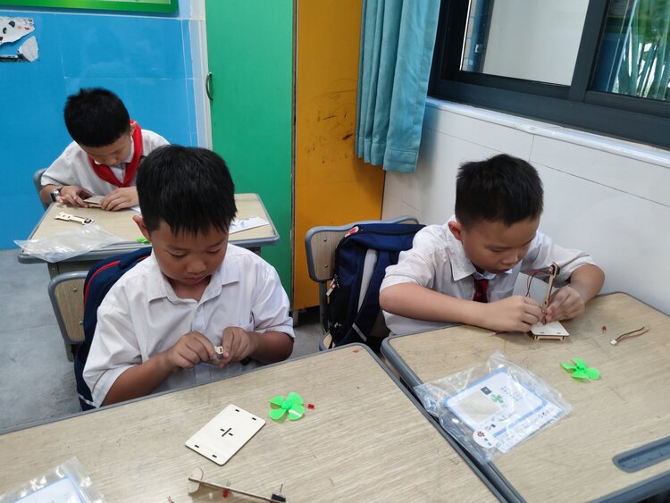 虎校人工智能教育