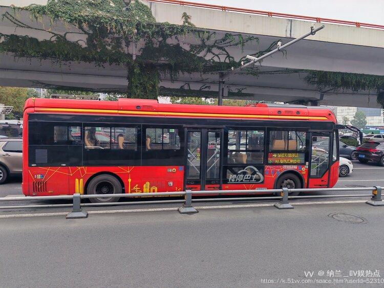 纳兰＿🎤V娱热点