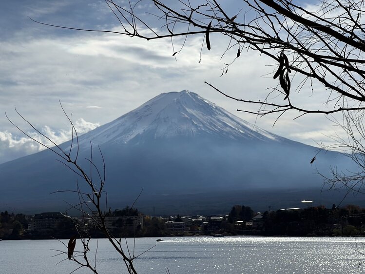 雪儿🎤V娱热点