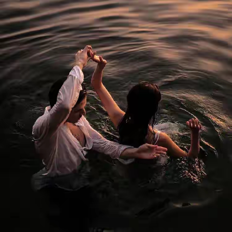 🇨🇳 一碗粥💝老谢