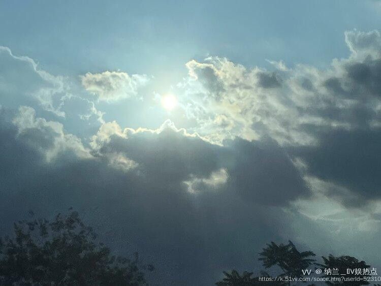 纳兰＿🎤V娱热点