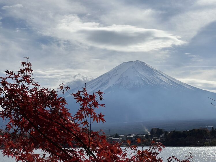 雪儿🎤V娱热点