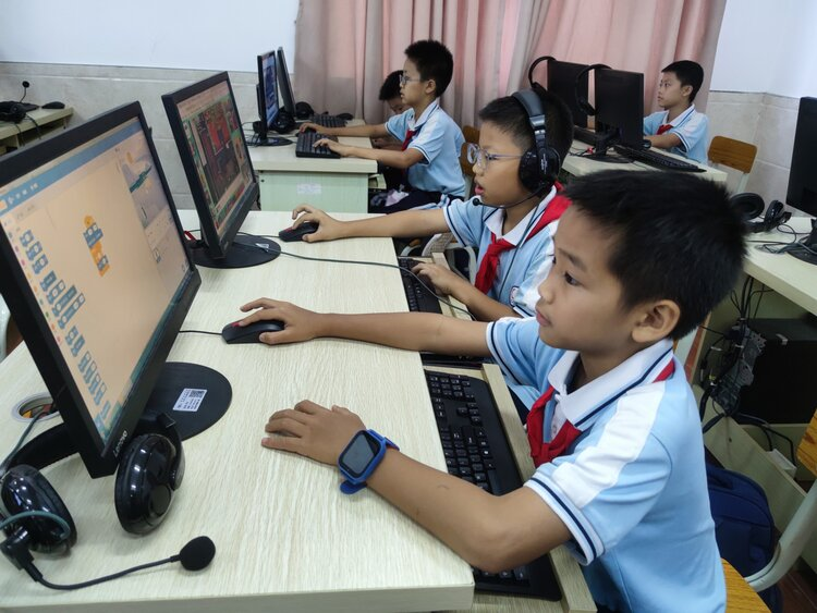 虎校人工智能教育