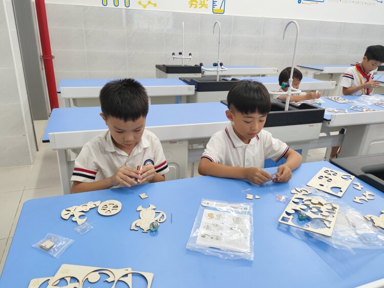 虎校人工智能教育
