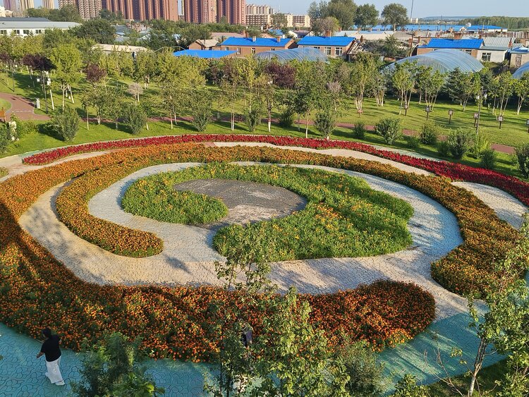 雪儿🎤V娱热点